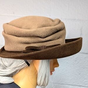 Wayne Wichern Millinery Two Tone Shar-Pei Felt Ladies Hat Slouchy Adjustable
